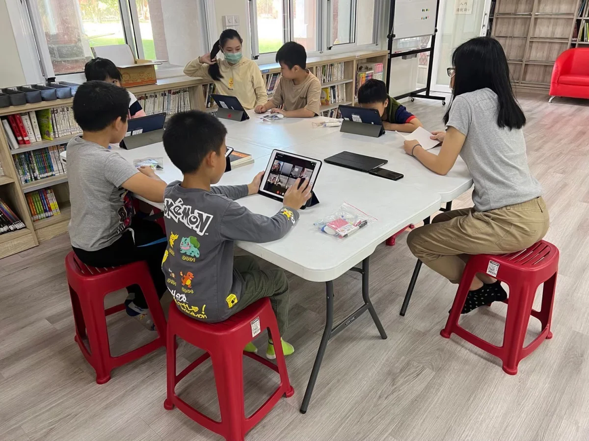 遠距藝術陪伴（小學端）
